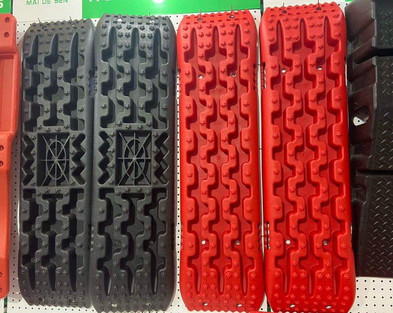 Set of two black traction boards for off-road vehicle tire traction and emergency use